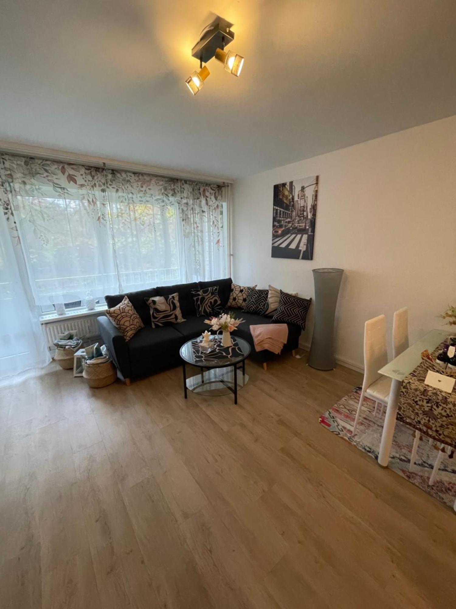 Gemuetliche, Moderne Wohnung Fuer 2-4 Personen Hamburg Dış mekan fotoğraf